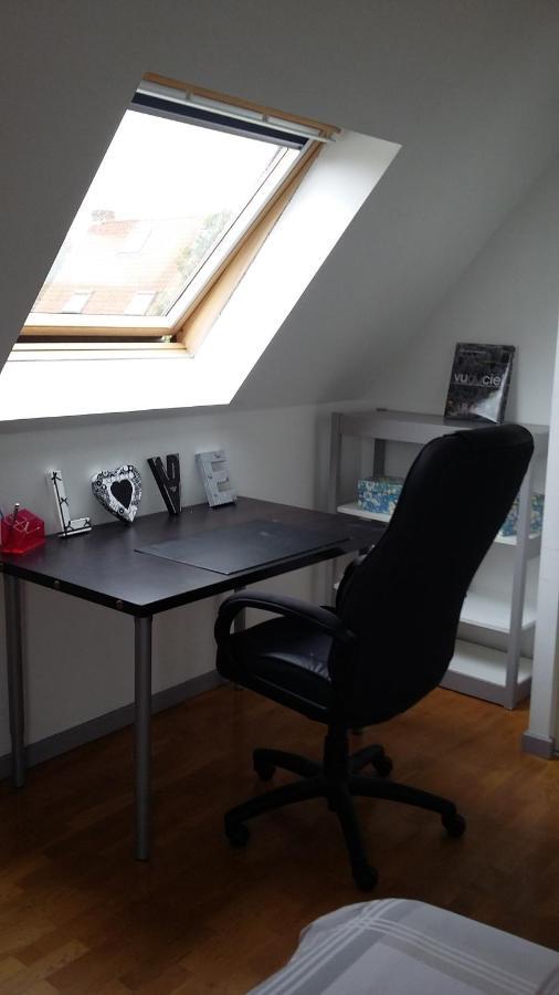 2 Chambres De 16M2 A 10Kms De Lille Beaucamps-Ligny Luaran gambar